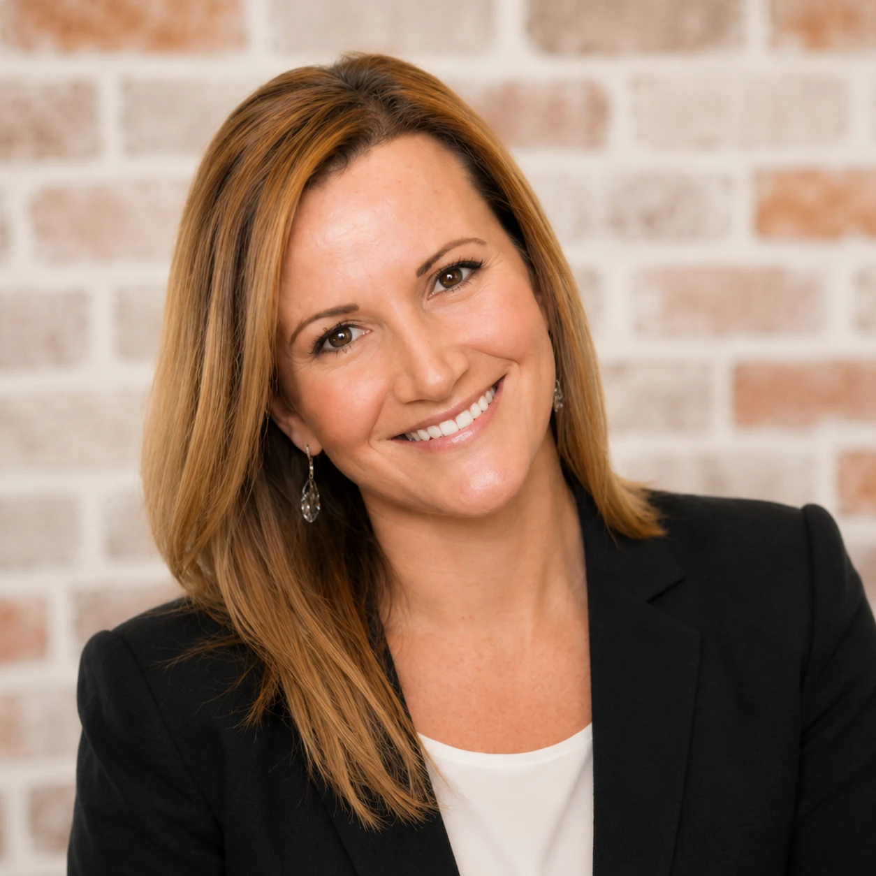 Angela de Moura, ACMHC — therapist at Lotus Rose Counseling